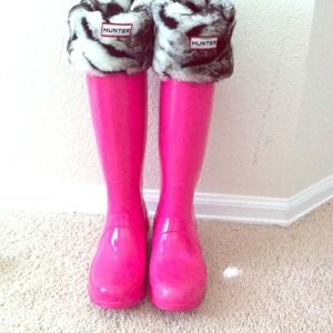 Hunter boots! (BEST DEAL) 🎉🎉🎈HOST PICK🎉🎉🎉🎈
