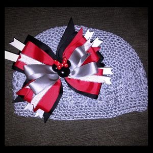 Minnie Mouse Crochet beanie and hk bow