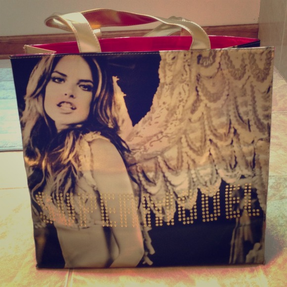 SOLD! Victoria's Secret Supermodel Tote