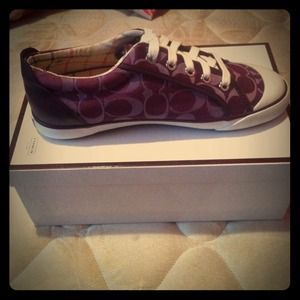Coach sneakers 🙌😚