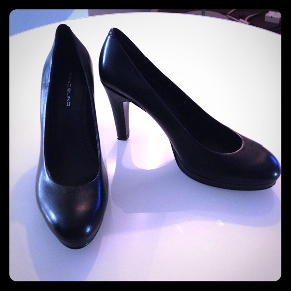Black heels