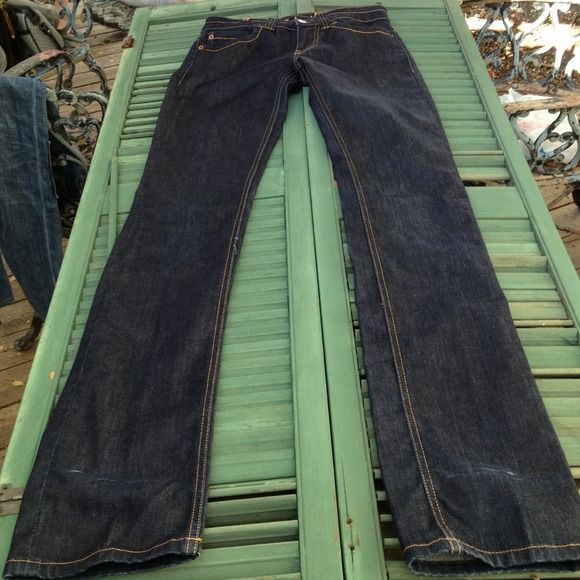 Notify Italian Designer Dark Wash Jeans - Picture 3 of 4