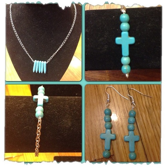 Pretty Turquoise Set - Picture 2 of 2