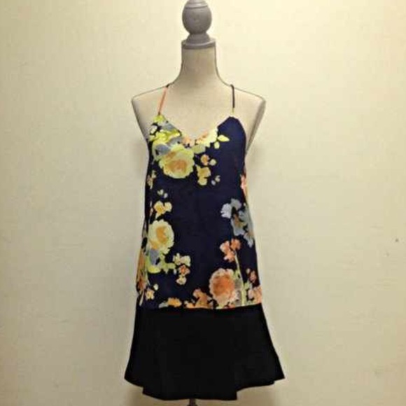 Floral Racerback Blouse - Picture 3 of 3