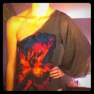 One sleeve grey, multi-colored flower shirt