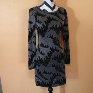 ✨ French Connection ✨ Dress