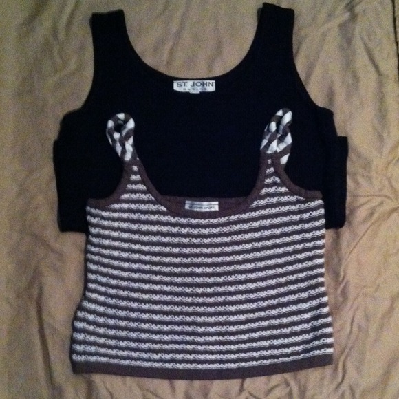 ⭐️⭐️ITEM BUNDLED⭐️ST. John & Old Navy Top