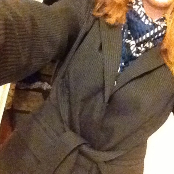 Nwt bcbgmaxazria pinstriped jacket suiting