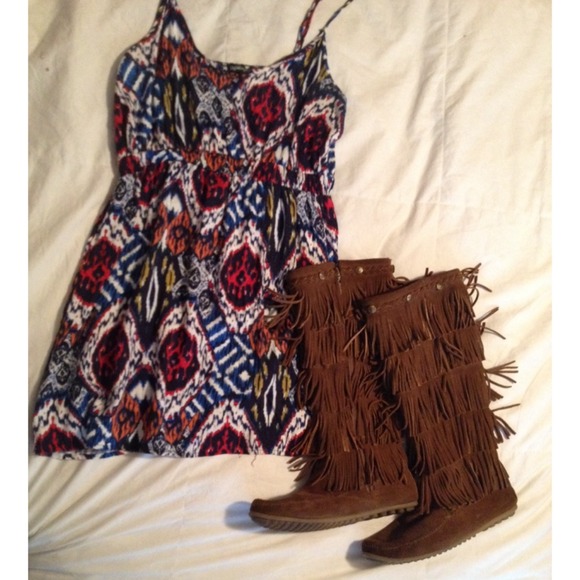 🚨BUNDLED🚨⭐️$8 FLASH SALE⭐️Tribal print dress