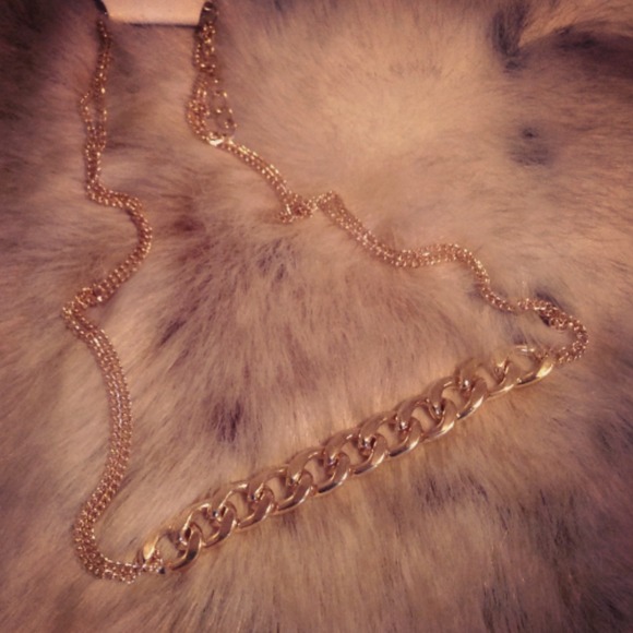 Gold Half Chunky Chain Necklace💋