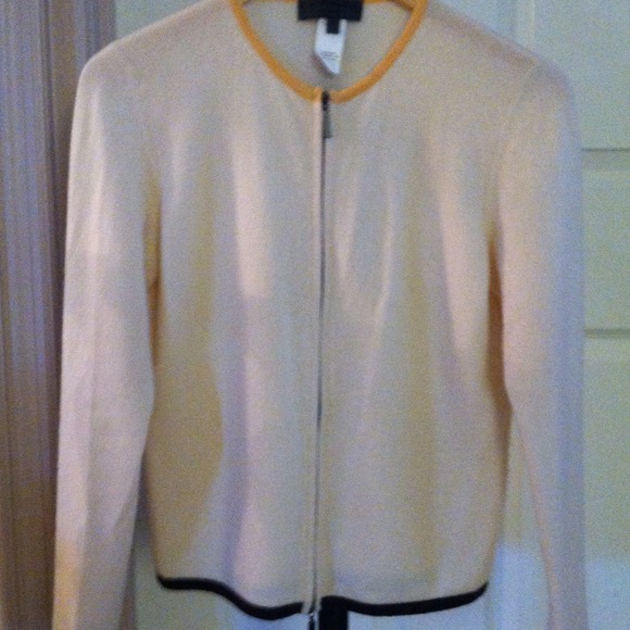 Cashmere Sweater bundle black set & yellow