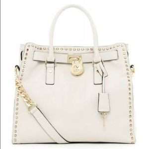 💯% Authentic Michael Kors Purse and wallet