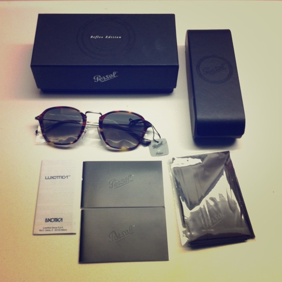 NWT Persol sunglasses Reflex Edition