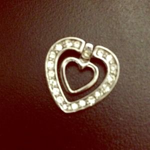 Heart pendant