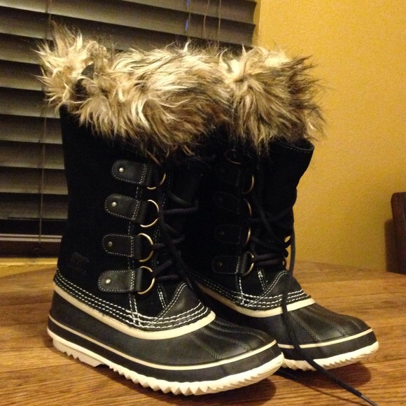 🚫SOLD🚫Sorel Joan of Artic waterproof boots 8