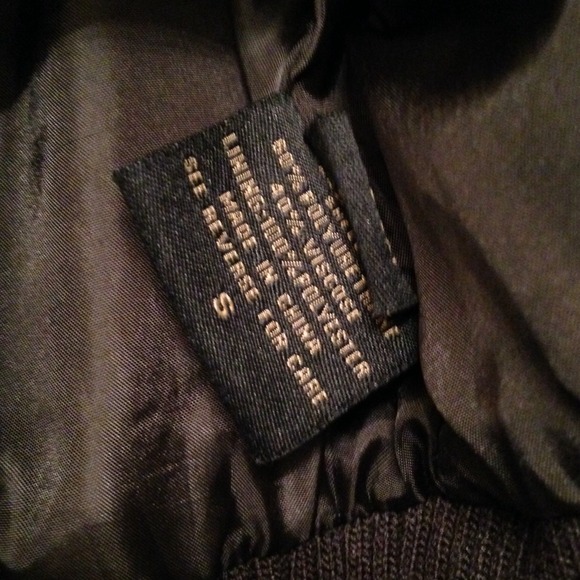 🚫SOLD in bundle🚫Faux leather jacket - Picture 3 of 3