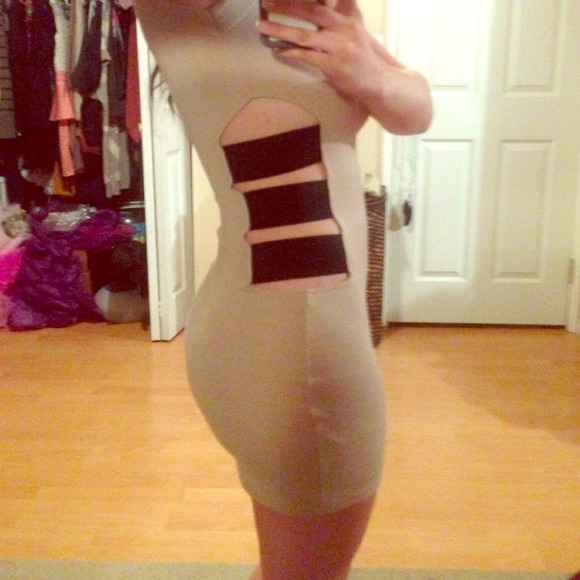 Sexy side cut out dress - Picture 1 of 4