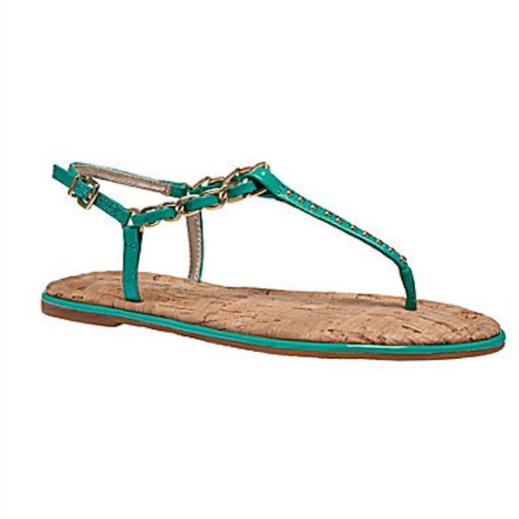 🎉HOST PICK 3/19/14🎉Antonio melani sandals