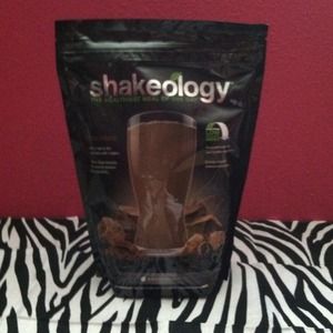 Shakeology ***hold for Lucii***