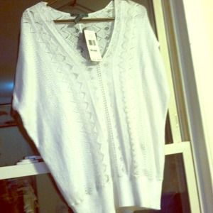 White knitted sweater with matching inner lining