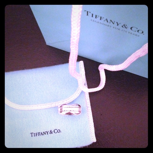 Tiffany Atlas Ring-AUTHENTIC