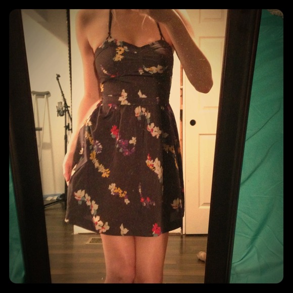 Grey Mod 🌺🌸Flower 🌸🌺. 👑Power👑Dress