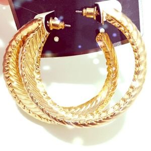 Gold hoop earring