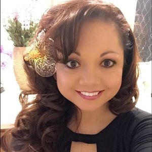 💖💖💖MEET YOUR SELLER/BUYER💖💖💖