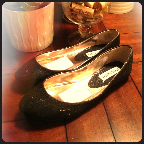 Steve Madden blank sparkle flats NWOT 6.5