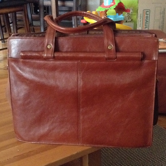 🚫SOLD OFFSITE🚫Wilson's Leather Briefcase