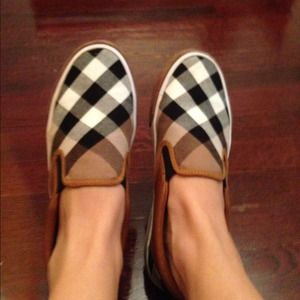 Burberry slips on