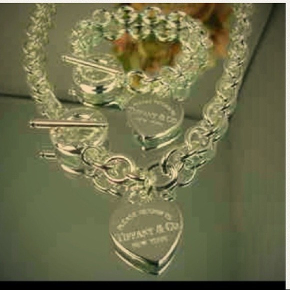 Tiffany Necklace And Bracelet Set