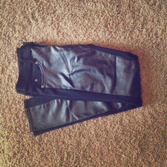 Guess black leggings