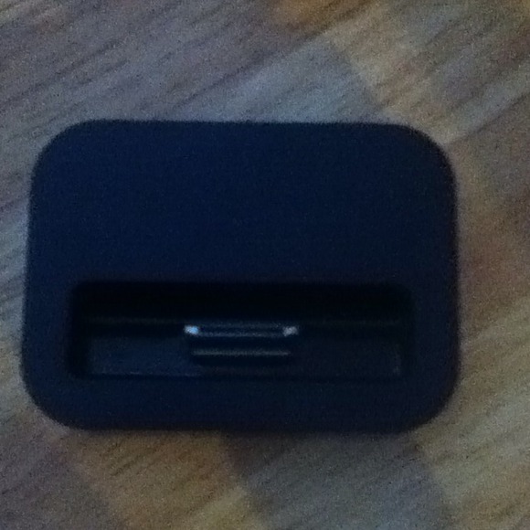 Iphone charger doc - Picture 1 of 2