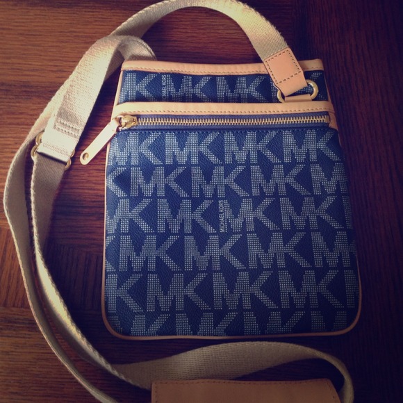 Michael Kors cross body bag!