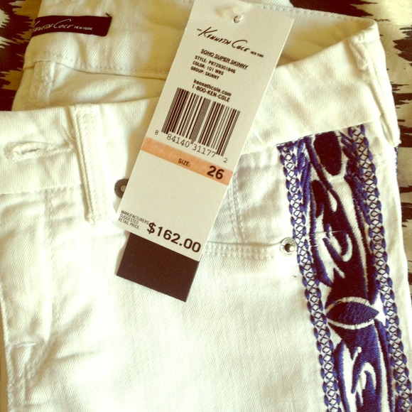 *Brand New* Kenneth Cole Jeans