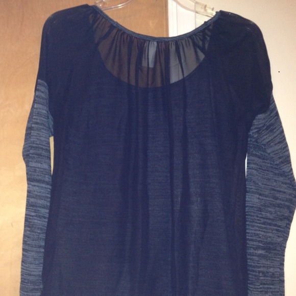 💙♦blue/black blouse - Picture 2 of 3
