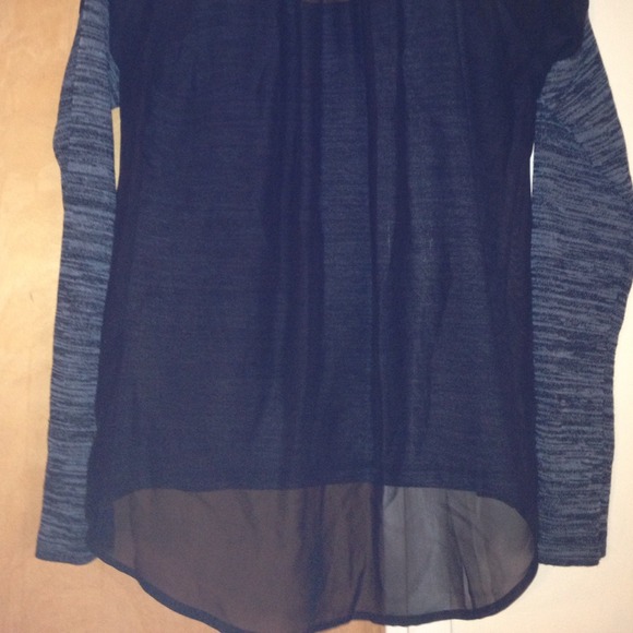 💙♦blue/black blouse - Picture 3 of 3