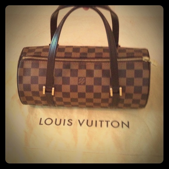 SOLD*** 100% Auth Louis Vuitton Ebene Papillon 26