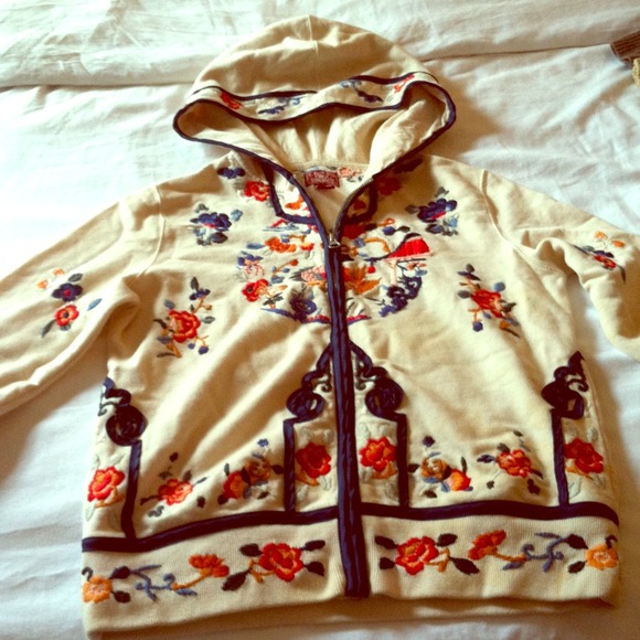 Lucky Brand sweatshirt