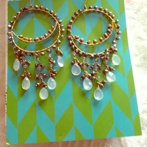 Stella & Dot Cora Chandelier earrings