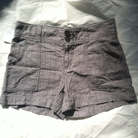 Grey and metallic pinstripe shorts - Picture 1 of 2