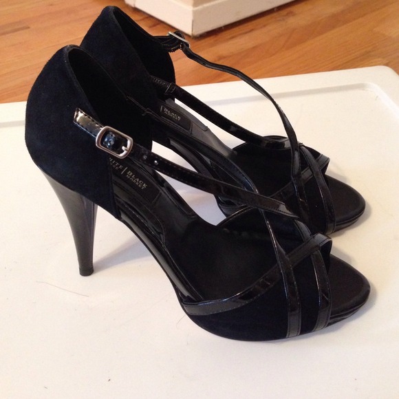 💔SOLD💔White House Black Market Suede Patent Pump - Picture 2 of 4