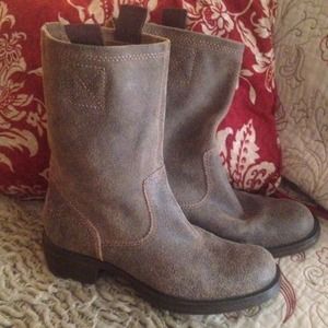 :::Bundle for tdowns::: Steve Madden boots