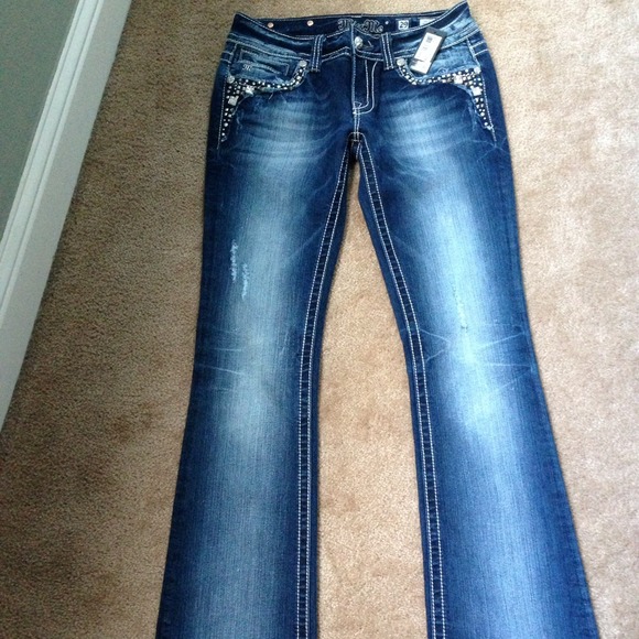 Miss Me Jeans❗️❗️SOLD❗️❗️❗️ - Picture 3 of 4