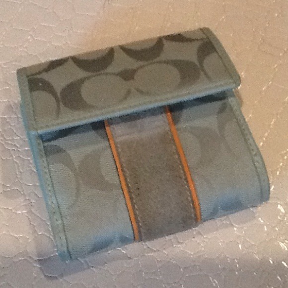 Authentic Coach wallet