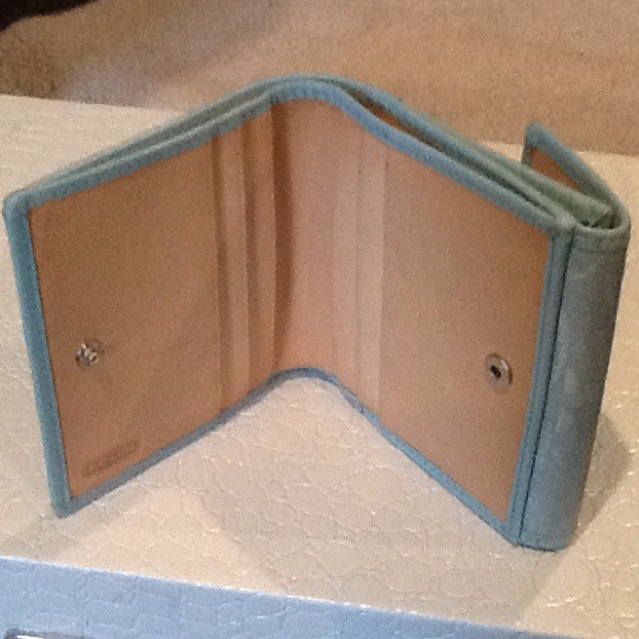 Authentic Coach wallet - Picture 2 of 4