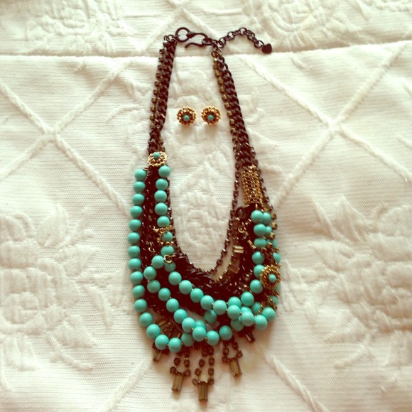 Stella & Dot Marchesa Necklace and earrings bundle