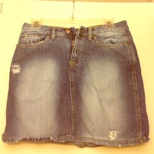 H&M RIPPED JEAN SKIRT!!!!!!