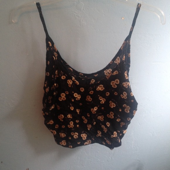 Brandy Melville floral tank